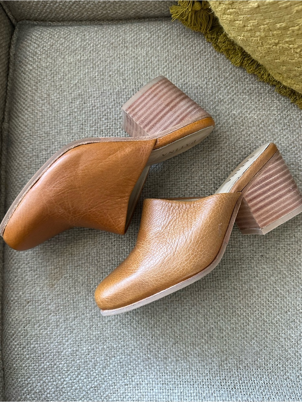 Portland Leather Tan-Brown Leather Block Heel Mules
